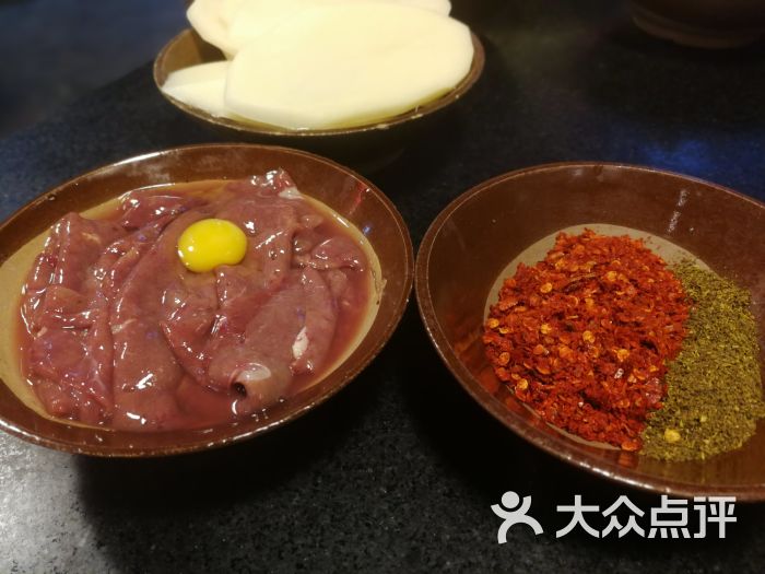 雾都门老火锅(白象街店)牛肝图片 - 第1张