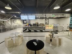 -极限PLAY运动娱乐新世界·团建派对表演休闲馆·室内高空游乐园