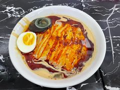 -何老二卤汁凉粉