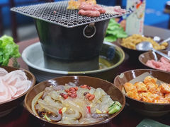 -喝丢一只鞋·东北烤肉·烧烤·铜火锅(江宁店)