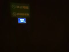 -涨巢·潮玩水疗局