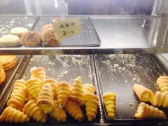 -汪玉霞(汉口里店)
