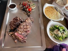 1公斤顶级丁骨牛排-恰餐厅及酒吧CHAR Bar & Grill(北京三里屯洲际店)