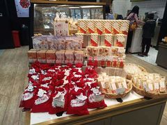 -皇冠幸福里动物奶油生日蛋糕(龙阳村地铁站店)