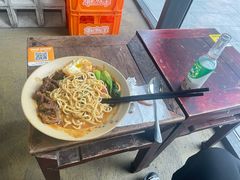 -方铲铲·成都板凳面(滨江银泰店)