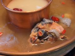 -慢丽江·云南野生菌土鸡锅(付家庄店)