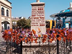 -王府井奥莱棋盘山小镇