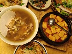 -缘生态云南菜·野生菌庭院餐厅(华侨城店)