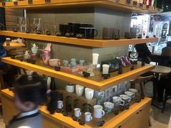 -星巴克(杭州西湖银泰1F店)