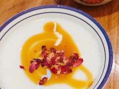 -云阿蛮云南生烫牛肉米线(奉贤路店)