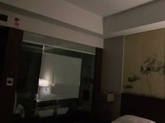 -北京希尔顿逸林酒店