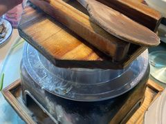 -魏铭鱼头捞饭(晋阳路店)