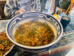 小锅米线-蜗牛小馆醉乡民谣云南菜(惠新西里店)