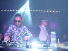 -HiIbiza酒吧