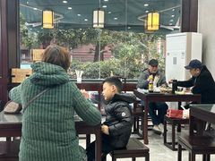 -鸿兴面馆馄饨小笼(稻香店)