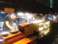 -八月美食小馆(银泰城总店)