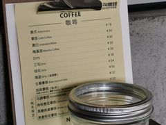 -三勾JJJ Burger&Coffee(梅溪湖店)