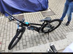 -道路口单车爱瓦士dahon大行