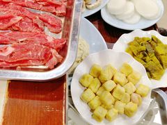 -老北京热气涮羊肉·小龙虾·烤鱼(呼玛路店)