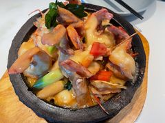 九层塔石锅大明虾-潮堂 · 潮州菜(国贸商城店)