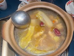 -邹开喜·小海鲜醉鸡煲·潮汕鲜切牛肉店(襄阳北路店)