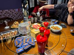 -马路牙子烧烤音乐酒馆(望京店)