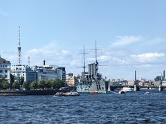 -阿芙乐尔号巡洋舰