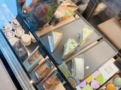 -星巴克(上海长宁来福士1F店)