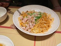 -荣家黄鱼面(前滩太古里店)
