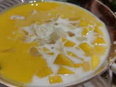 招牌杨枝甘露-鹅冠港式茶餐厅(来福士店)