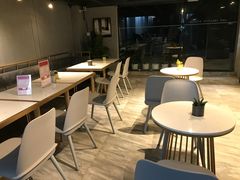 -ADO KAFE(大学城店)