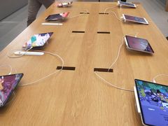 -Apple零售店(华贸购物中心店)
