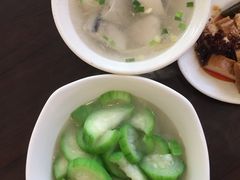 -阿英卤肉饭