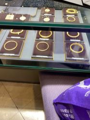 -周大福CHOW TAI FOOK(宝山苏宁易购店)