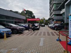 -上汽大众4S店(上海冠松店)