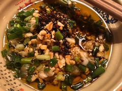 油碟-渝大狮毛肚老火锅(遂宁万达店)