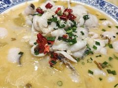 金汤酸菜鱼-聚丰园•湖鲜餐厅(阿红私房菜梅石路店)