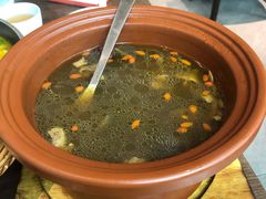 -有红鸡毛店·川菜(建设路店)