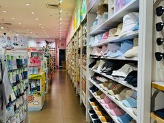 -名创优品(广东省广州琶洲保利广场店)