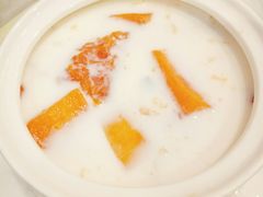 -广信牛奶甜品世家(台东店)