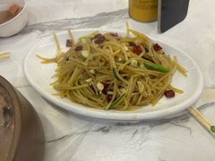 -江城燕子大排档(江汉路步行街店)