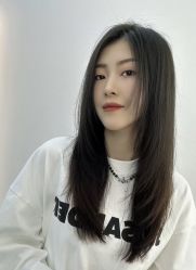 -丝语萱形象