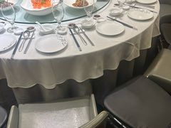 -同庆楼(奥体中心店)