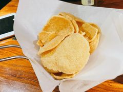 餐前虾片-默加东南亚美食(大宁音乐广场店)