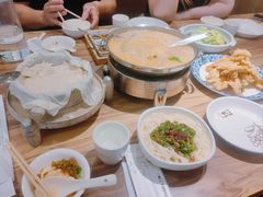 -九转小磨·非遗东北菜(万达广场店)