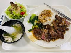 -上汽乘用车公司员工餐厅(安研路一店)