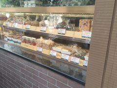 面包甜点陈列柜-京天红酒家(虎坊路店)