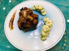 -山明水秀大饭店