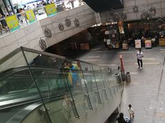 -江燕路万科里