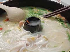 -飞虎过桥米线(翠湖店)